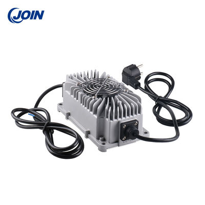 เครื่องชาร์จแบตเตอรี่กันน้ำเอาต์พุต 20A สำหรับแบตเตอรี่ตะกั่วกรด 48V และแบตเตอรี่ NMC